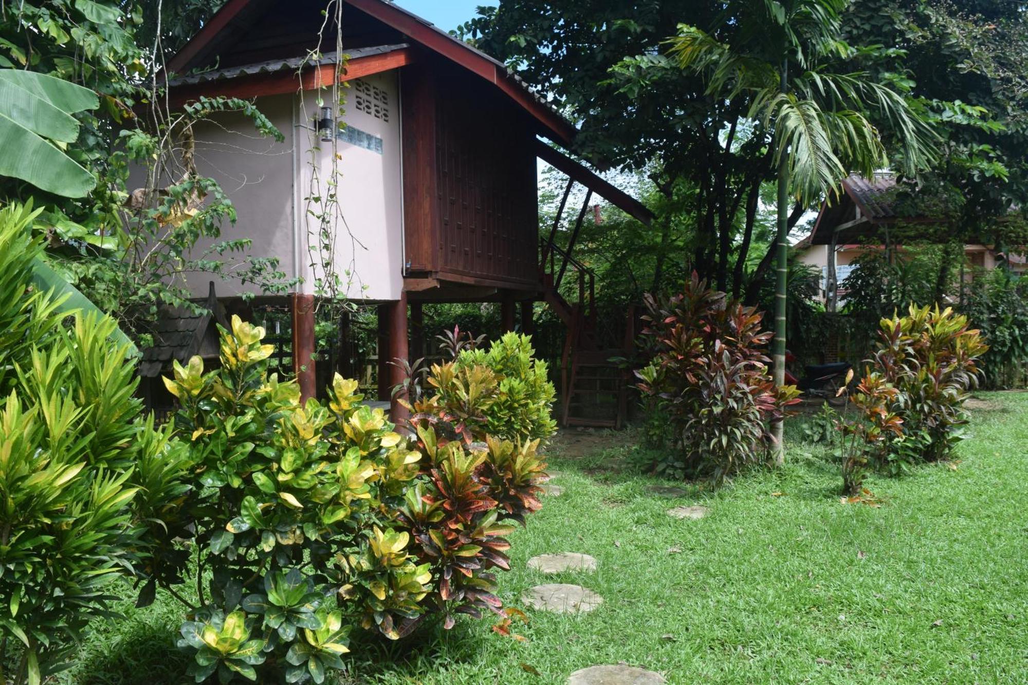 Namsong Bridge Bungalows Vang Vieng Exterior foto